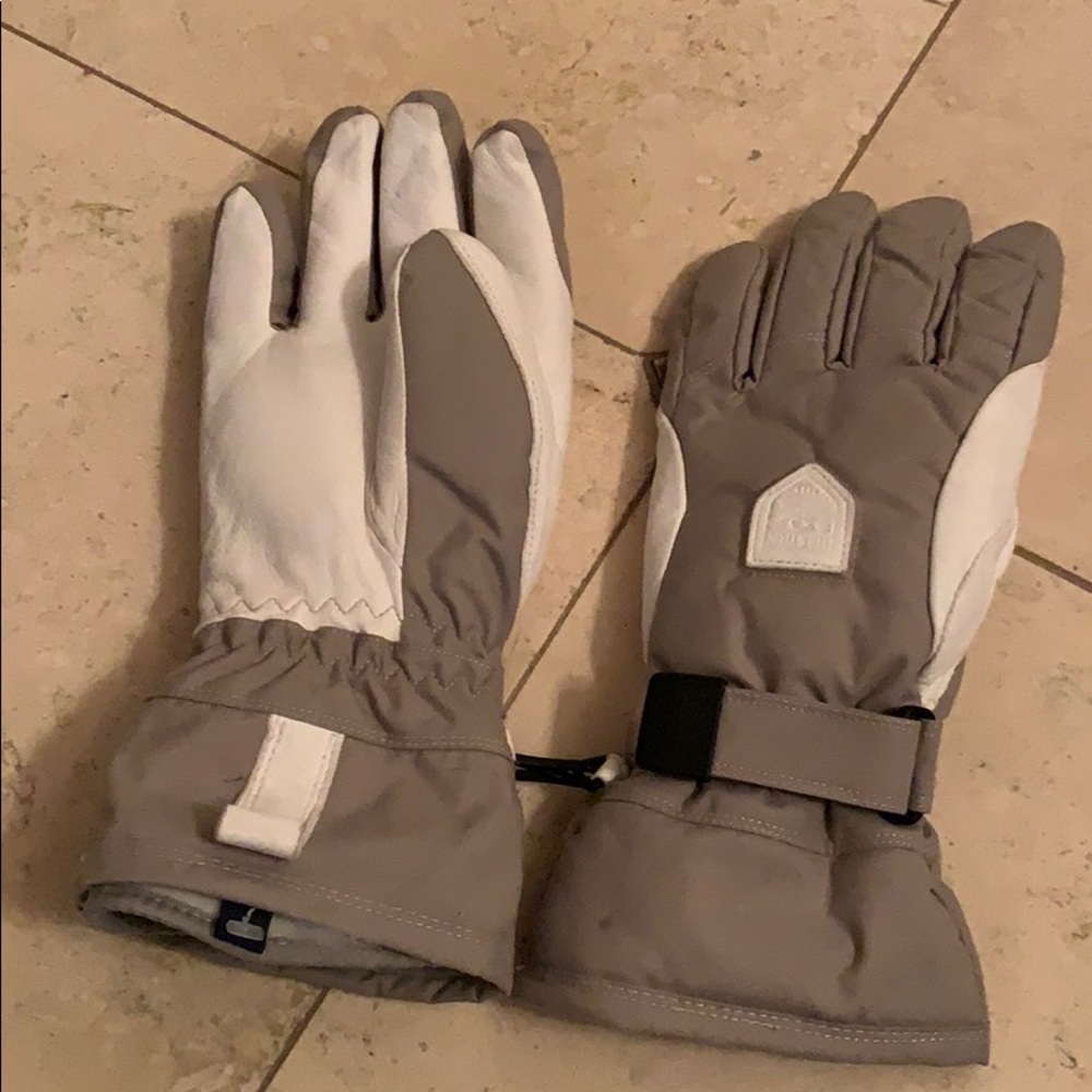 Hestra gloves size 7